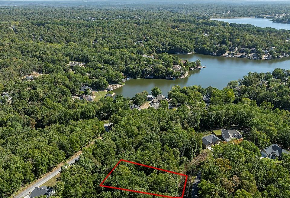 1st image of 10 Tummell Dr #10