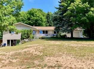670 Bridge St, Frankfort, MI 49635