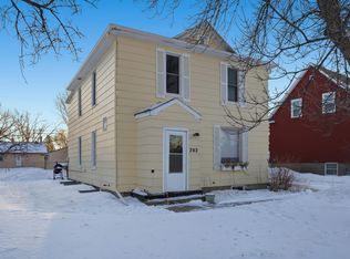 702 21st St S, Fargo, ND