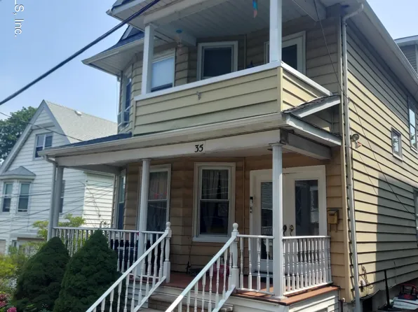 35 Pearl St, Staten Island, NY 10304