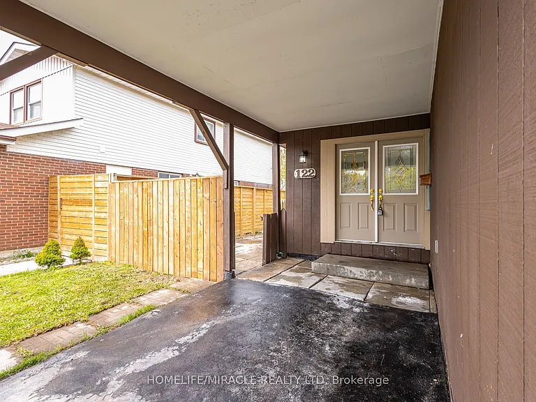 122 Ormond Dr — Photo 2