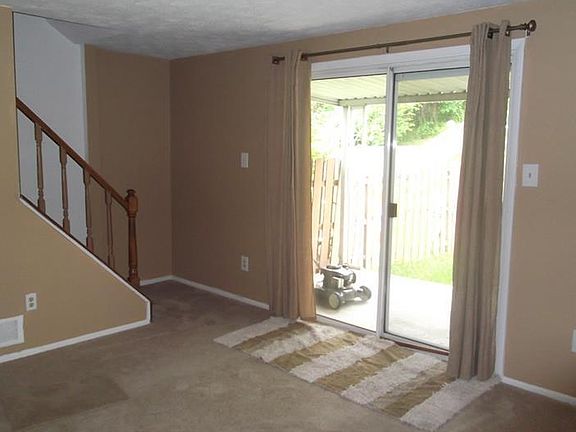 2nd image of 839 Blackberry St