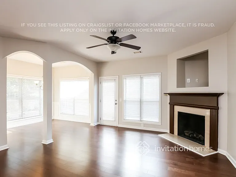 319 Oakland Hills Way — Photo 5