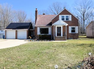 7115 Ridge Rd, Parma, OH 44129