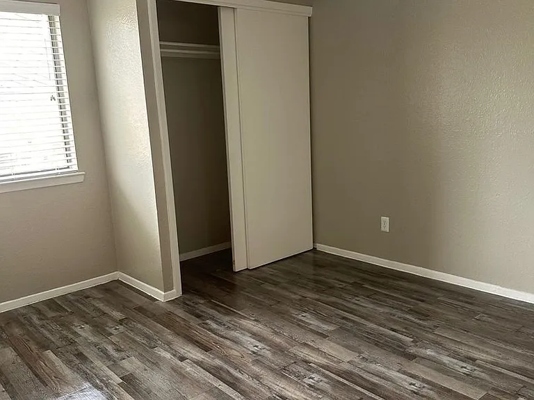 1205 Park Vista Dr #2501 — Photo 3