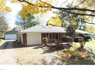 18161 Tavern Rd, Burton, OH 44021