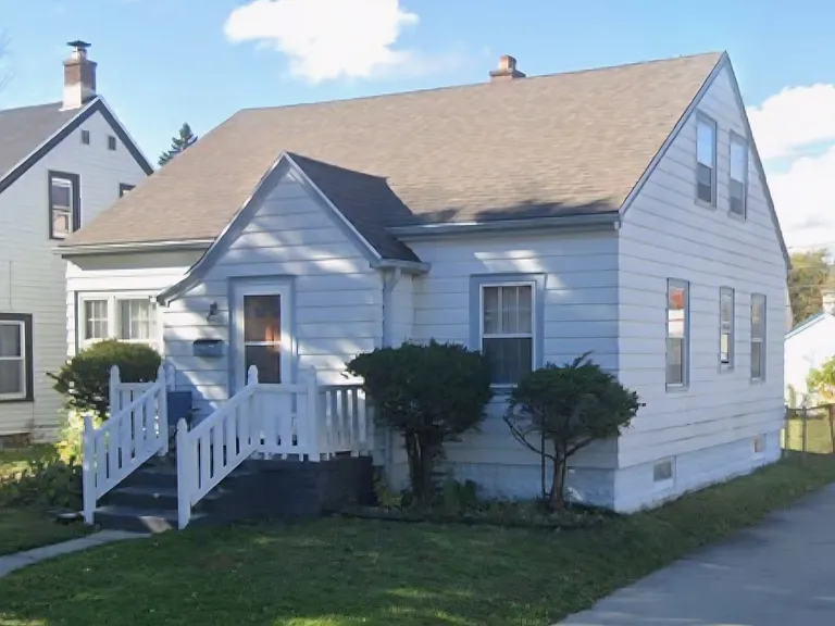 4759 N 19th Pl — Photo 1