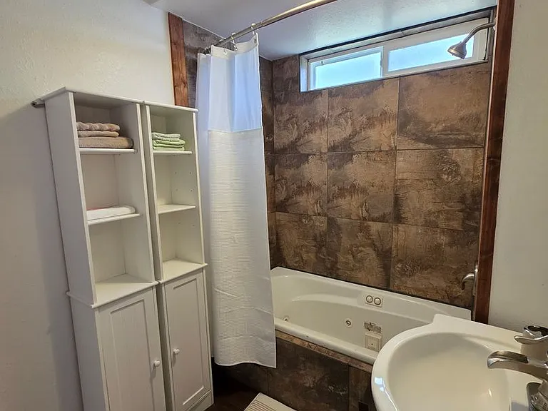 840 Lincoln St — Photo 27