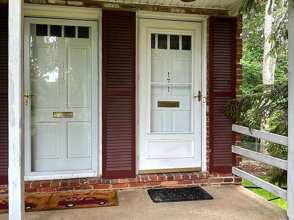 3rd image of 171 Talbott St #171