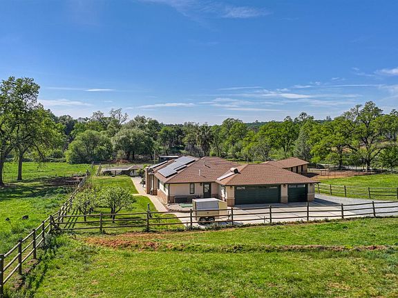 5th image of 10543 Streeter Rd