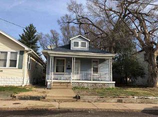 211 E Corrington Ave, Peoria, IL