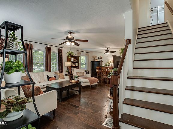 5th image of 1611 Fair Dr