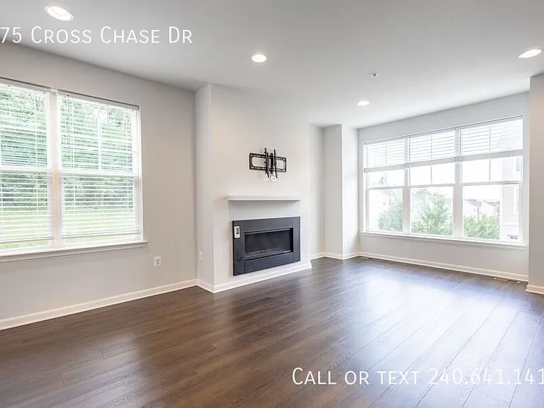 575 Cross Chase Dr — Photo 5