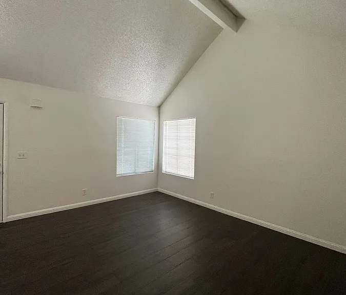 4509 Buena Vista Dr — Photo 10