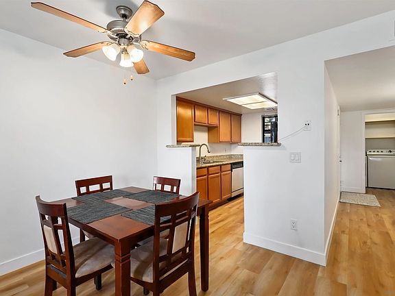 5th image of 14942 Avenida Venusto Unit 97