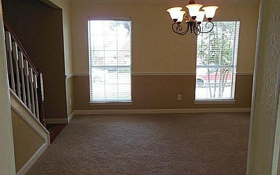 4th image of 4321 Lavaca Dr