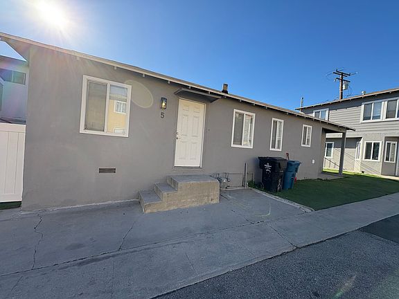 4th image of 527 W Hyde Park Blvd #8