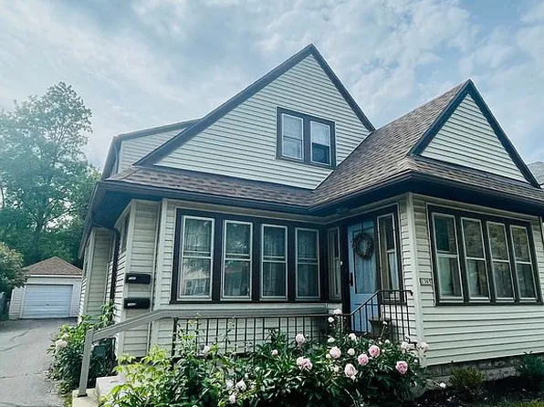 1365 N 60th St, Wauwatosa, WI 53208