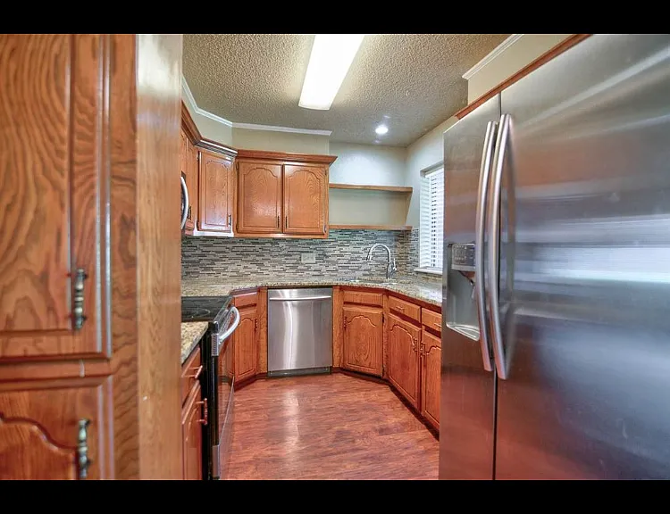 4625 N Evergreen St — Photo 11