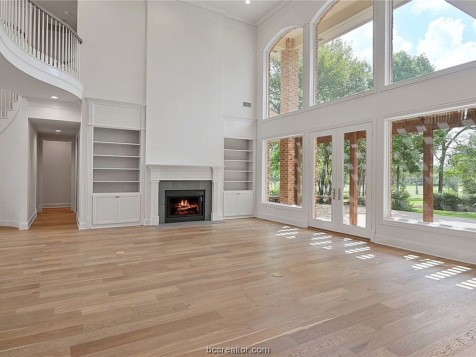 1st image of 5016 Augusta Cir