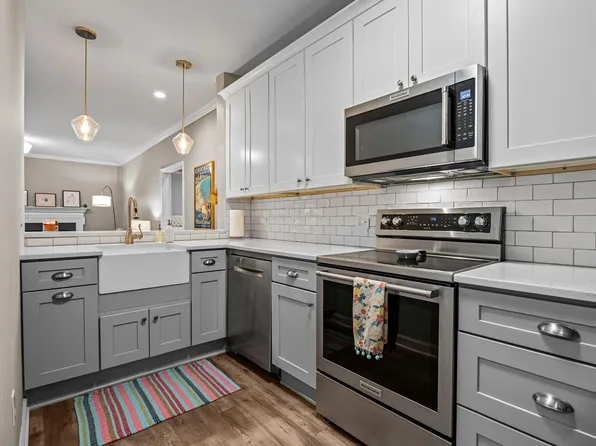 272 E Davie St, Raleigh, NC 27601