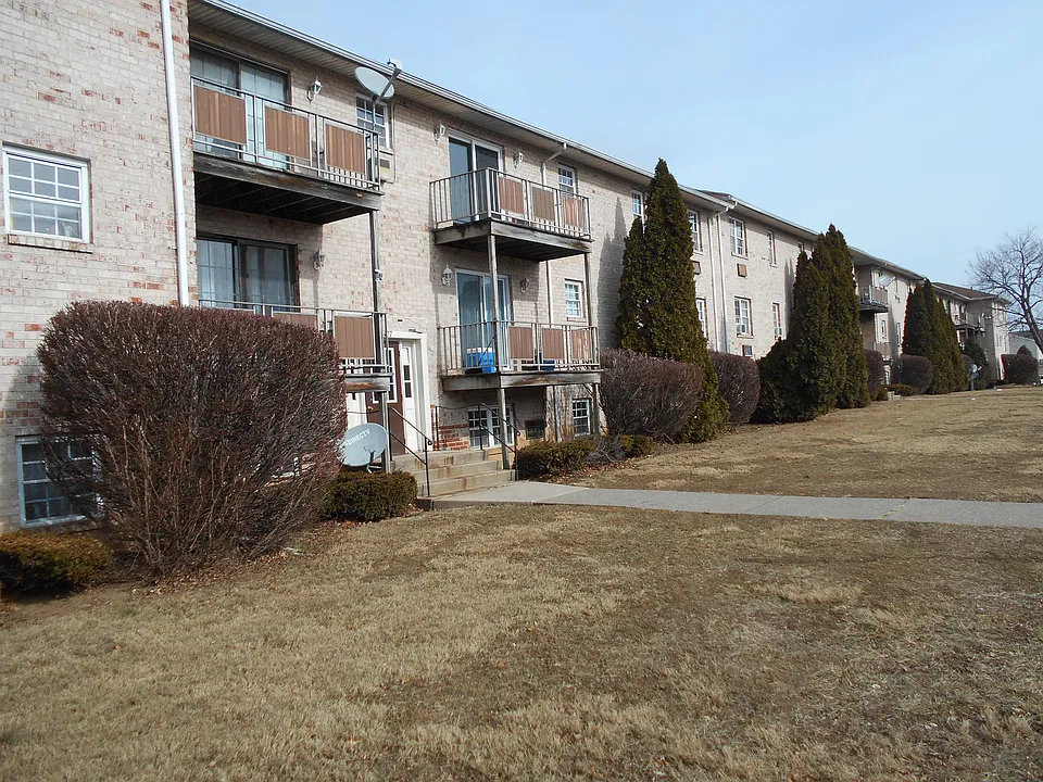 Apartment Complex
