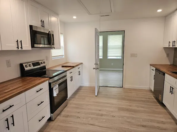 122 Lancaster Rd #1, Oak Ridge, TN 37830