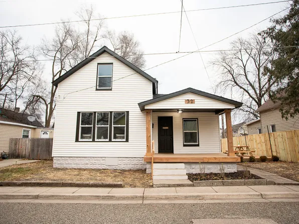 32 Batavia Pl NE, Grand Rapids, MI 49503