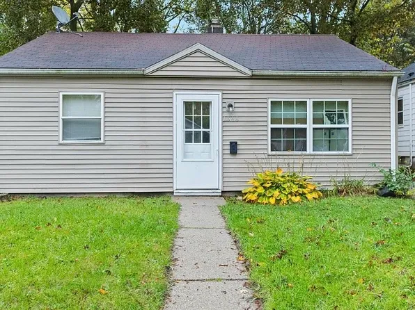 1348 N Jenison Ave, Lansing, MI 48915