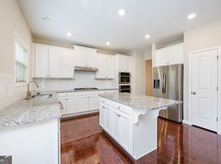 620 Sunset Park Dr, Suwanee, GA 30024