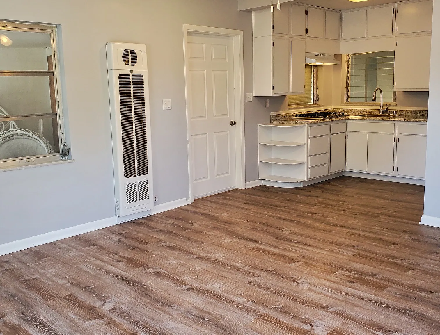 Studio, 450 sqft, $1,200 — Photo 3