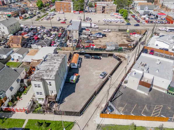 1748 N Keating Ave, Chicago, IL 60639