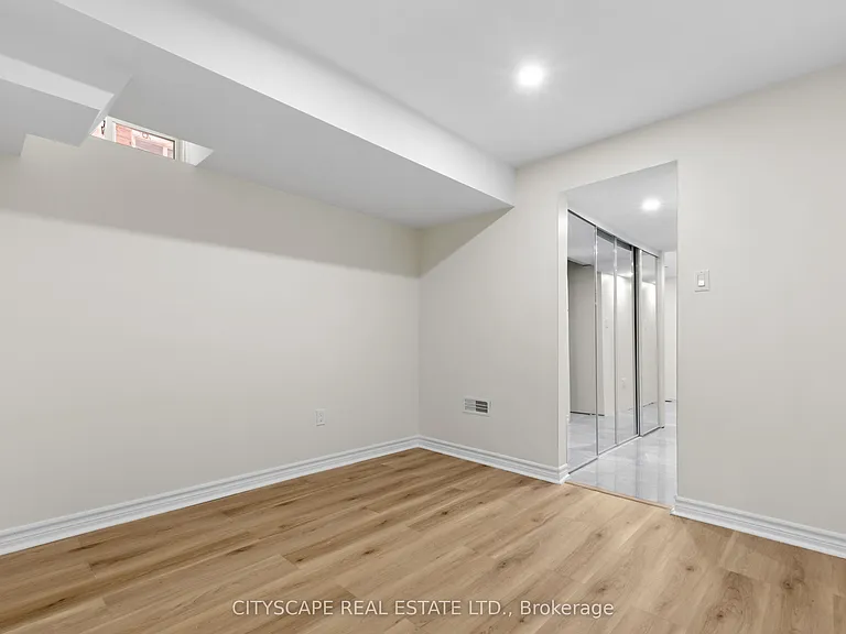 3409 McDowell Dr — Photo 41