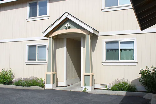 1518 Tacoma St #2 Photo 1