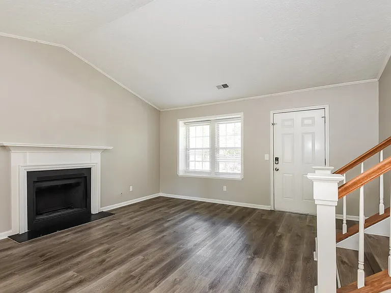 10305 Virginia Pine Ln — Photo 6