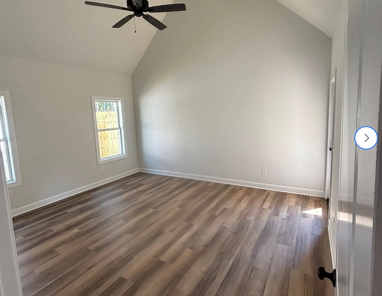 Charming Country Cottage Available 1/1/26 — Photo 2