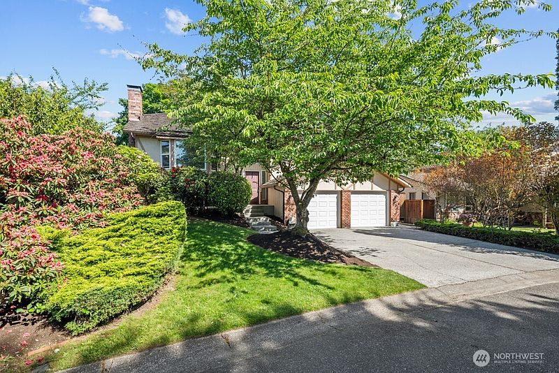 2nd image of 10429 34th Drive SE