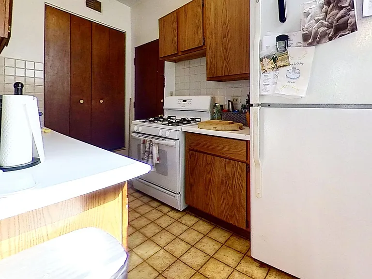 1307-17 W. Addison — Photo 21