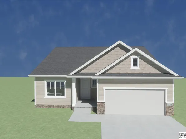 11244 Longshore Ave, Papillion, NE 68046