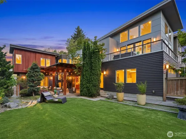 1533 38th Avenue E, Seattle, WA 98112