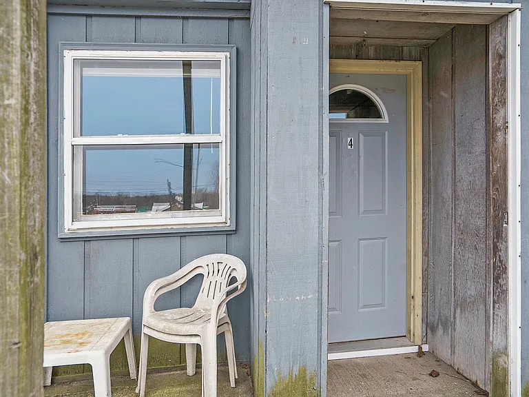222 Trowbridge St #4 — Photo 14