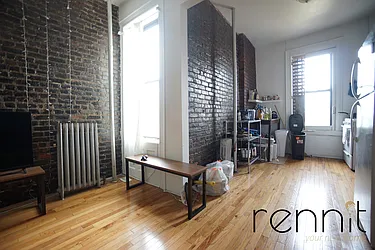 Rented by Rennit Inc.