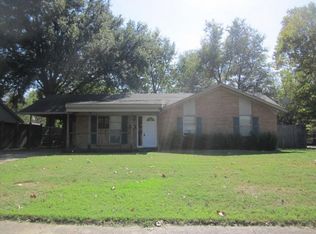 904 Dover Rd, West Memphis, AR 72301