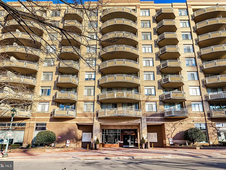 4801 Fairmont Ave #713 — Photo 2