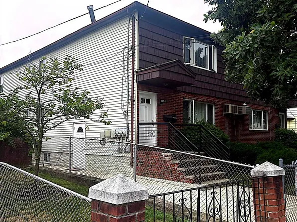 142-11 254th Street, Rosedale, NY 11422