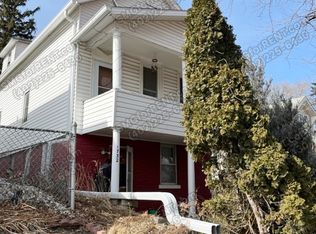 1732 S 14th St, Omaha, NE 68108