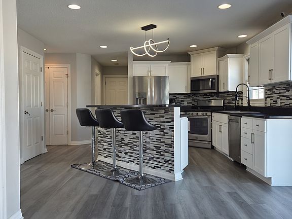 5th image of 26443 Carronade Dr