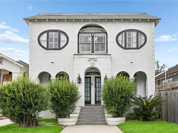 7026 S Claiborne Ave, New Orleans, LA 70125