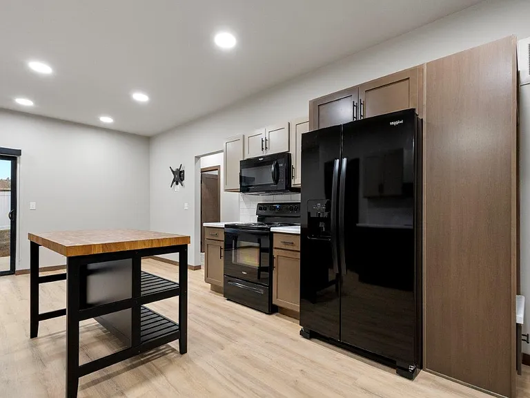 Trails Head Townhomes — Photo 17