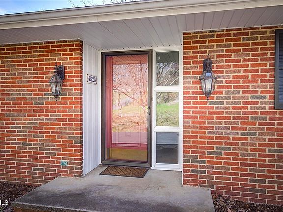 5th image of 4525 Chickasaw Rd